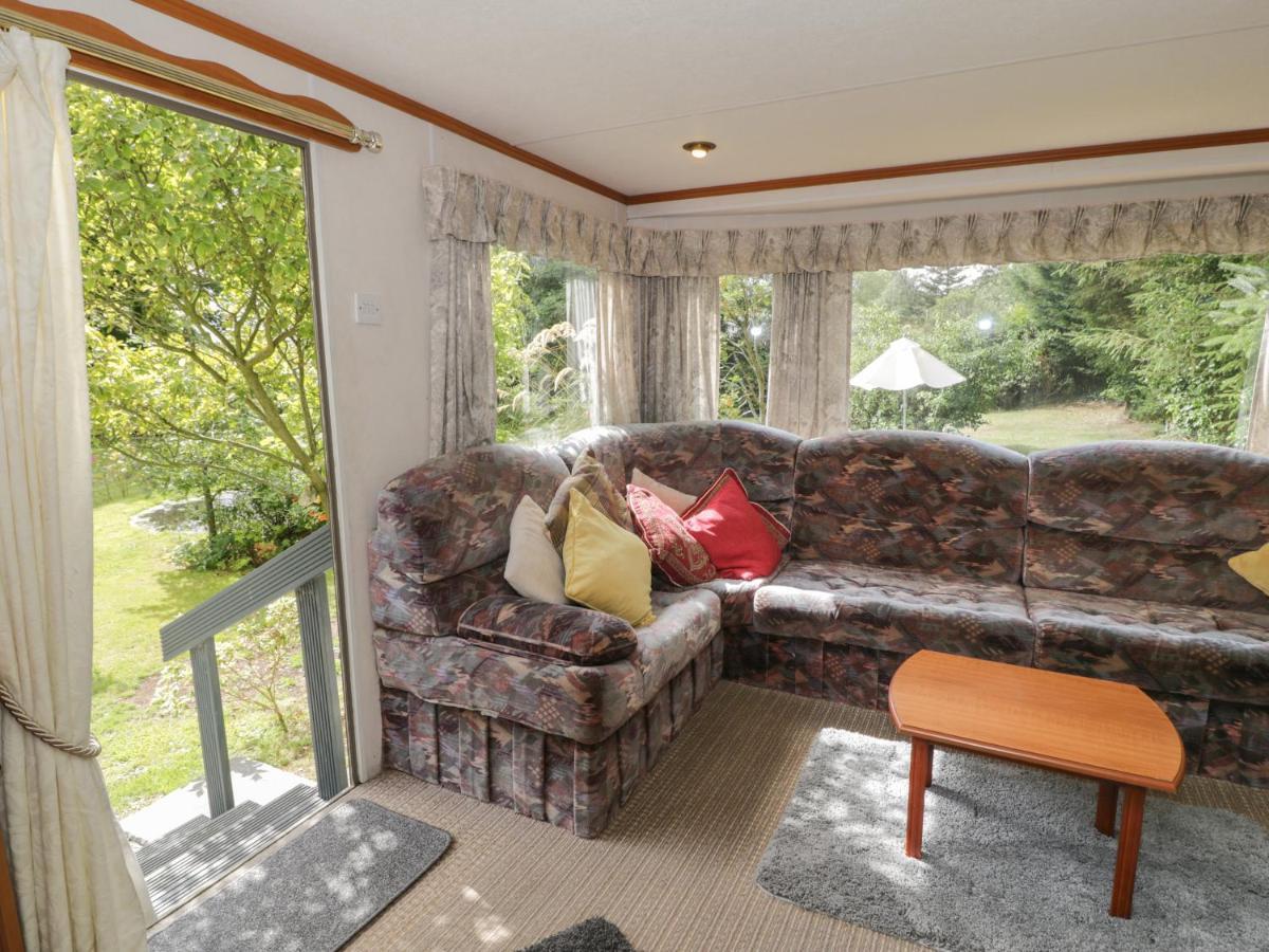 Fron Dderw Caravan Holyhead Eksteriør billede