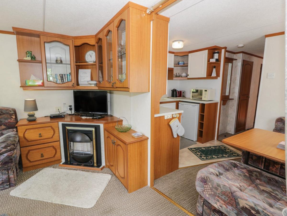 Fron Dderw Caravan Holyhead Eksteriør billede
