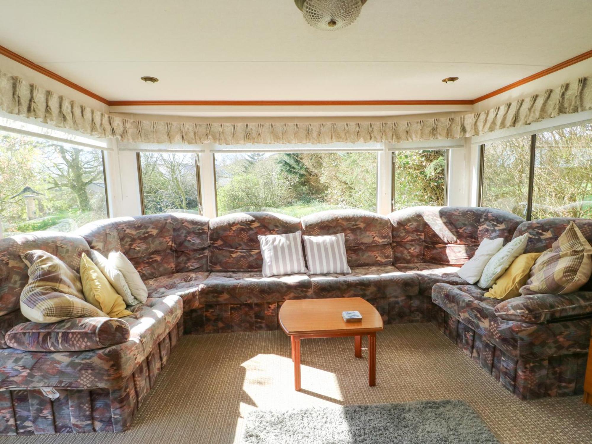 Fron Dderw Caravan Holyhead Eksteriør billede